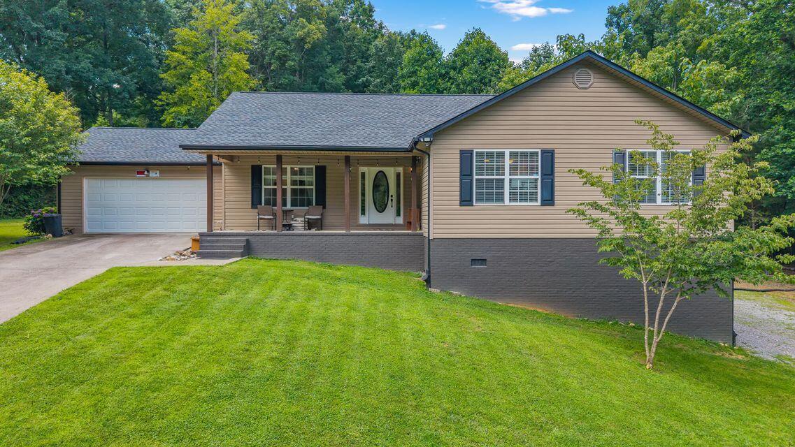 Property Photo:  61C County Road 100  TN 37322 