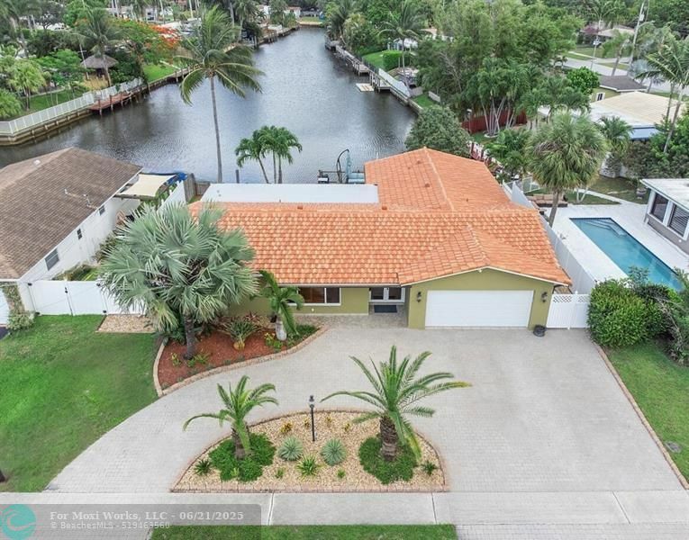 Property Photo:  1321 SW 57th Ave  FL 33317 