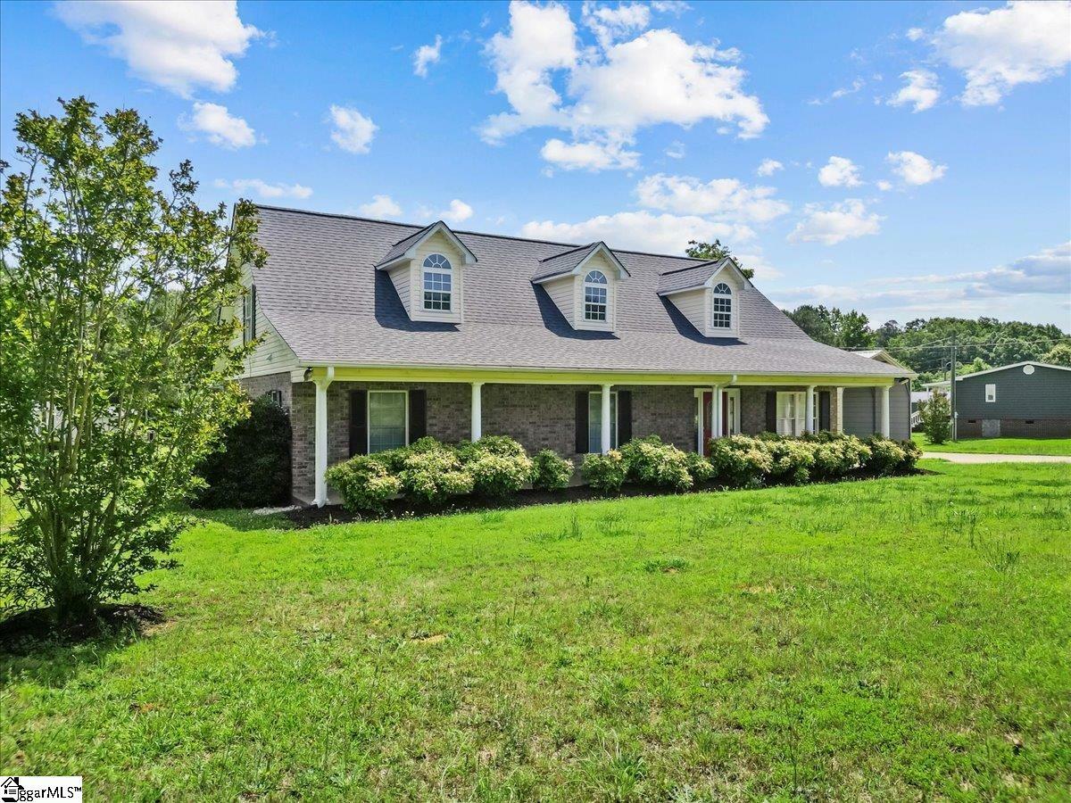 Property Photo: 298 Askew Circle SC 29379
