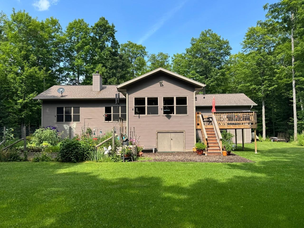 Property Photo: 6209W Flambeau Dam Rd W WI 54547