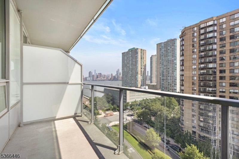 Property Photo: 20 Newport Pkwy 1202 NJ 07310