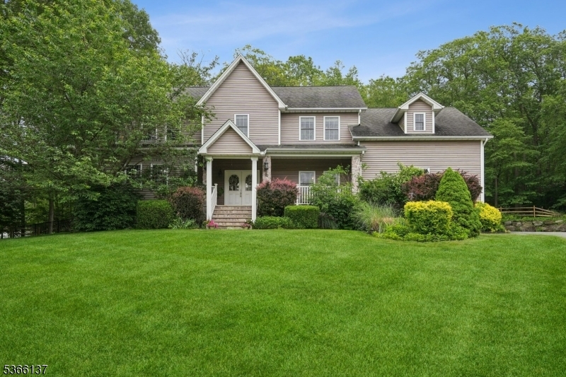 Property Photo: 4 Knollwood Ln NJ 07460