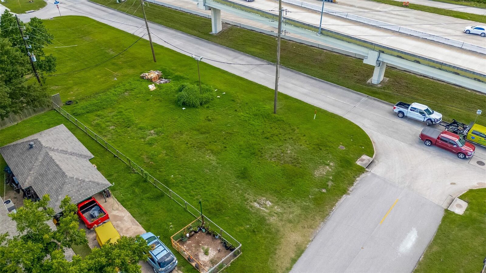Property Photo: 810 Benmar Drive TX 77032