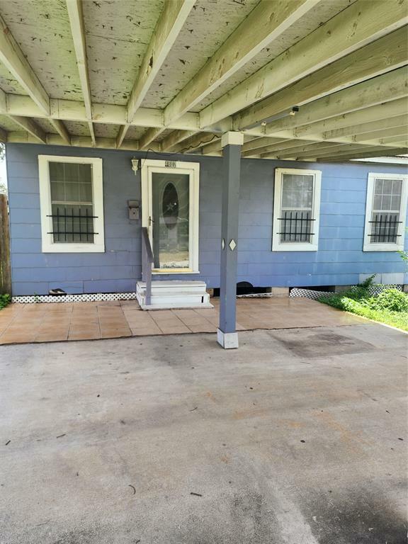 Property Photo: 4802 Hain Street TX 77009