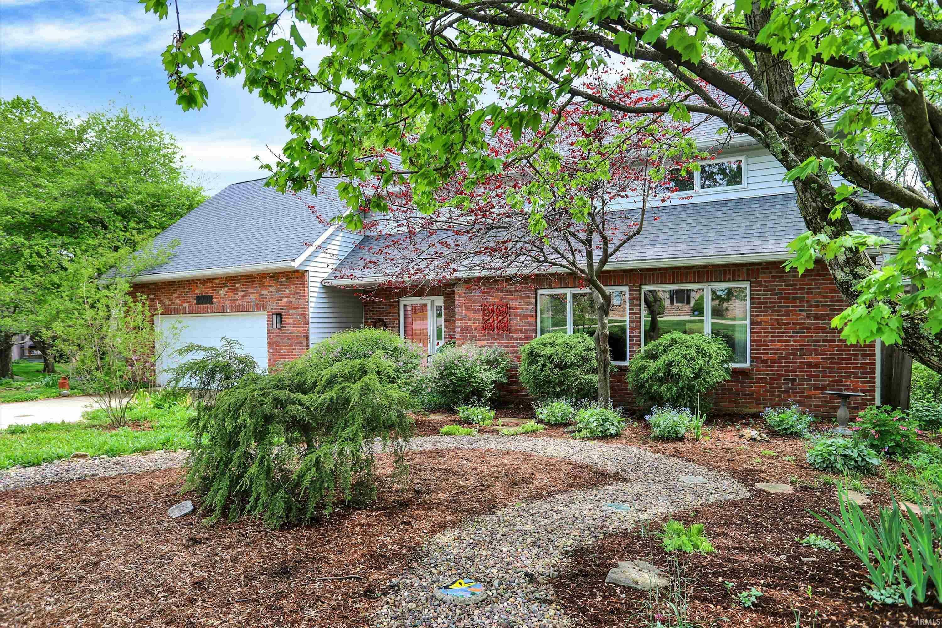 Property Photo: 2910 E Winston Street IN 47401