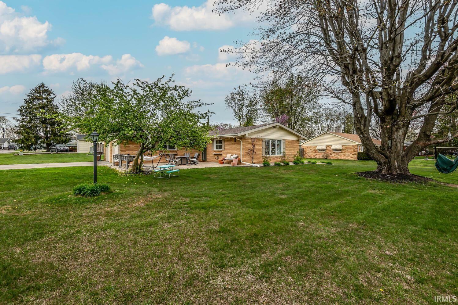 Property Photo: 4092 W Broadway Avenue IN 47404