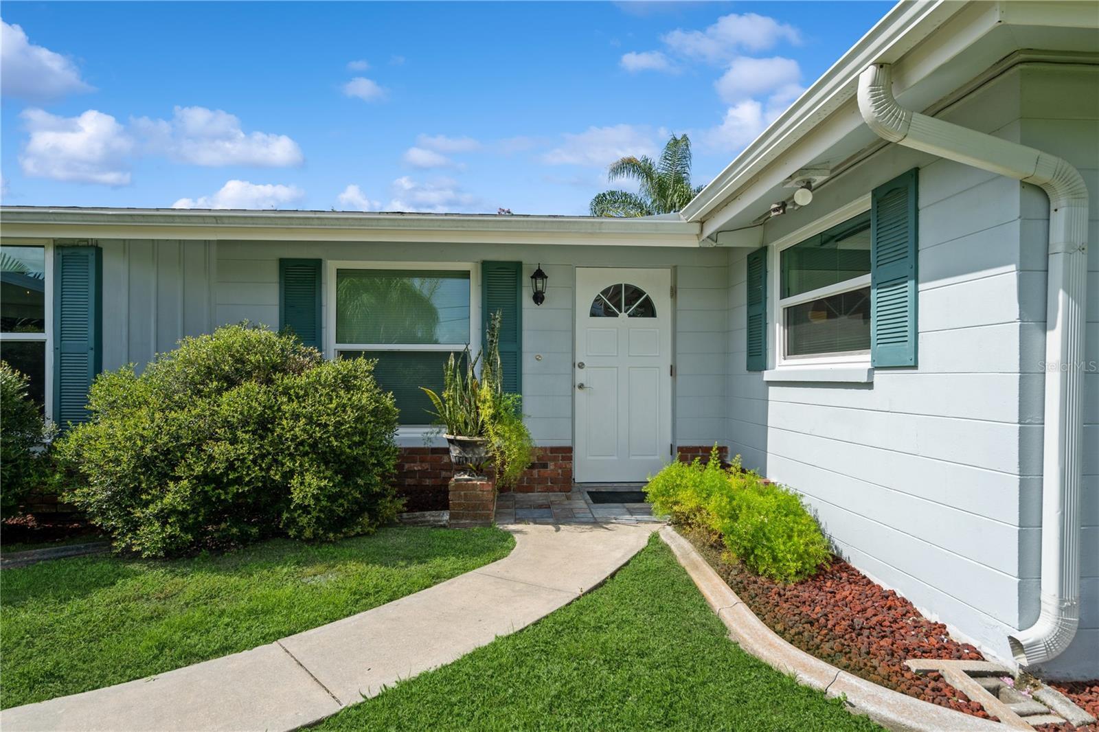 Property Photo: 28427 Coco Palm Drive FL 33982