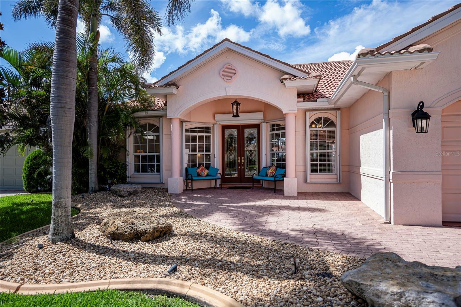 Property Photo: 4308 Via Del Santi FL 34293