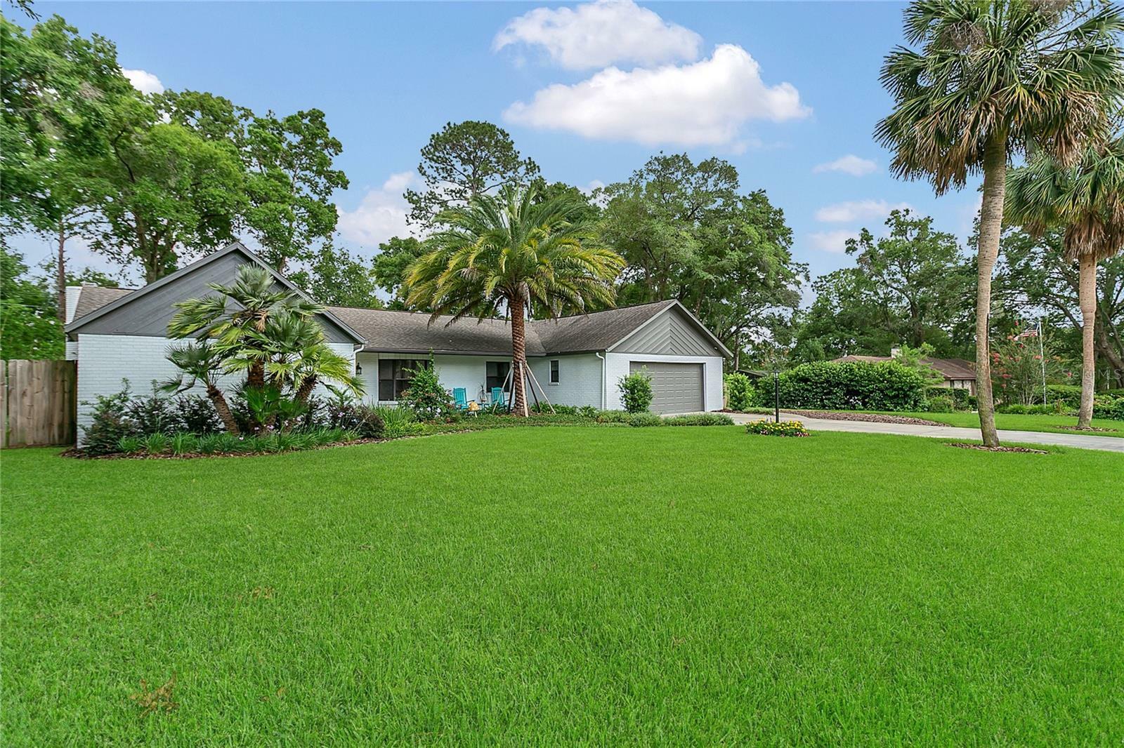Property Photo: 717 Southeast 46th Court FL 34471