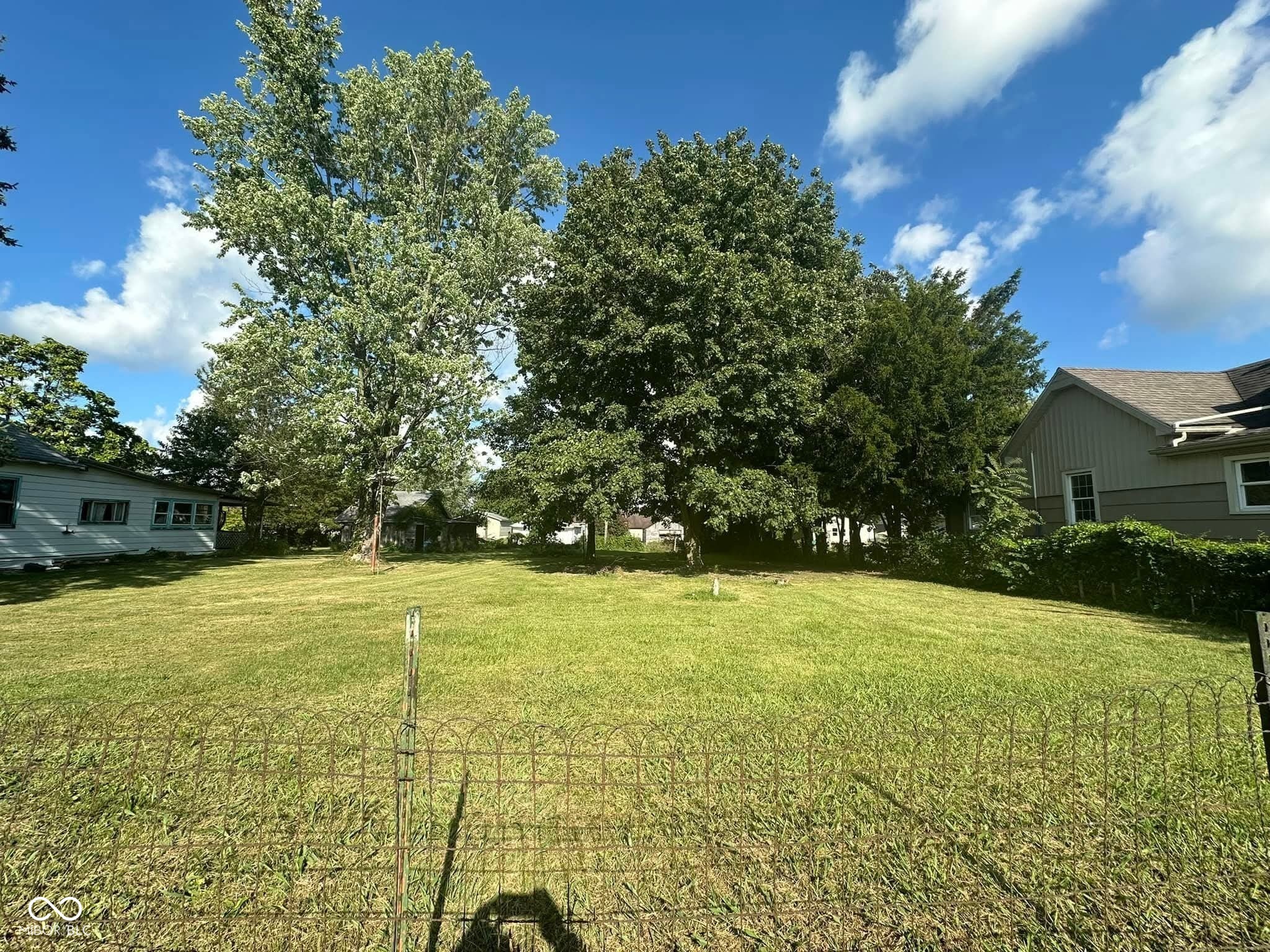 Property Photo: 817 N 12th Street IN 46036