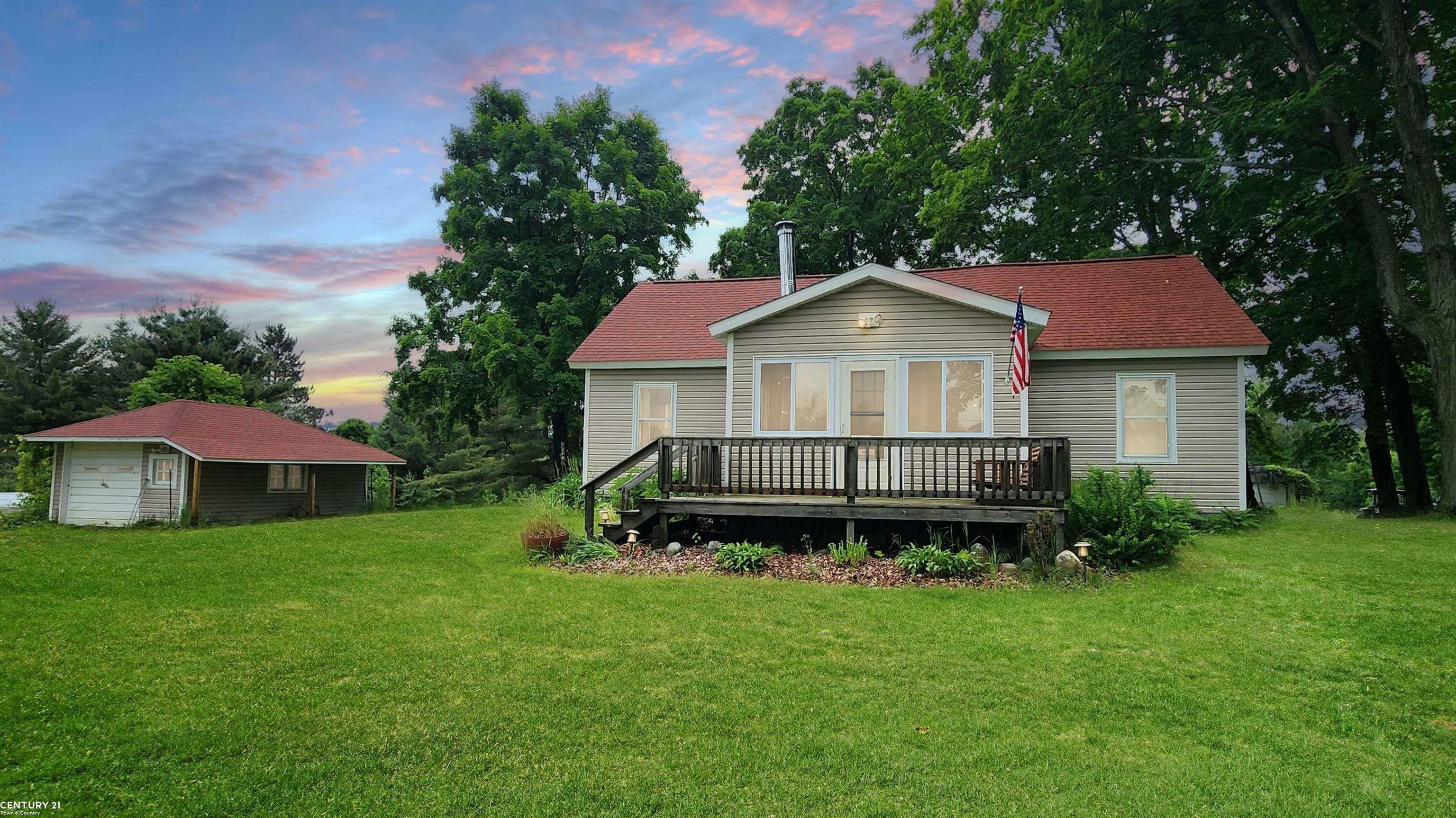 Property Photo: 4467 Kings Corner Road MI 48737