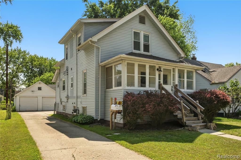 Property Photo:  306 N Kenwood Avenue  MI 48067 