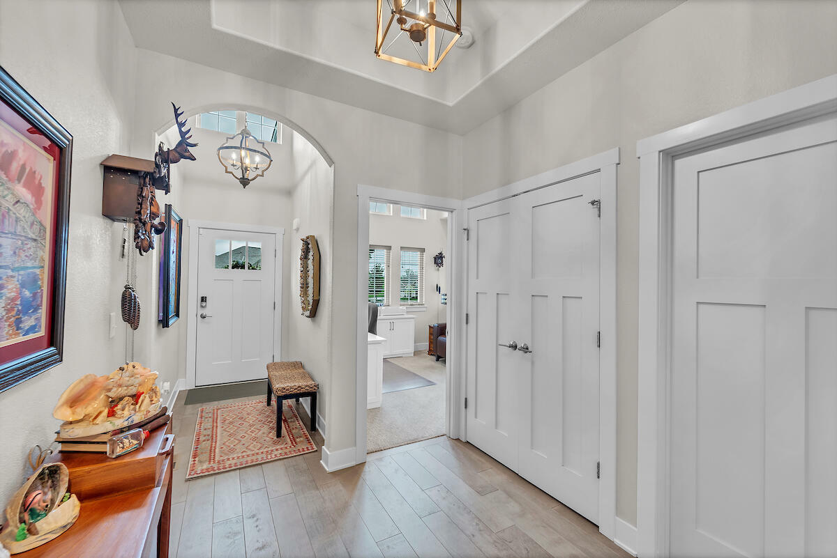 Property Photo:  4745 S Cottage Ln 6  WI 53158 