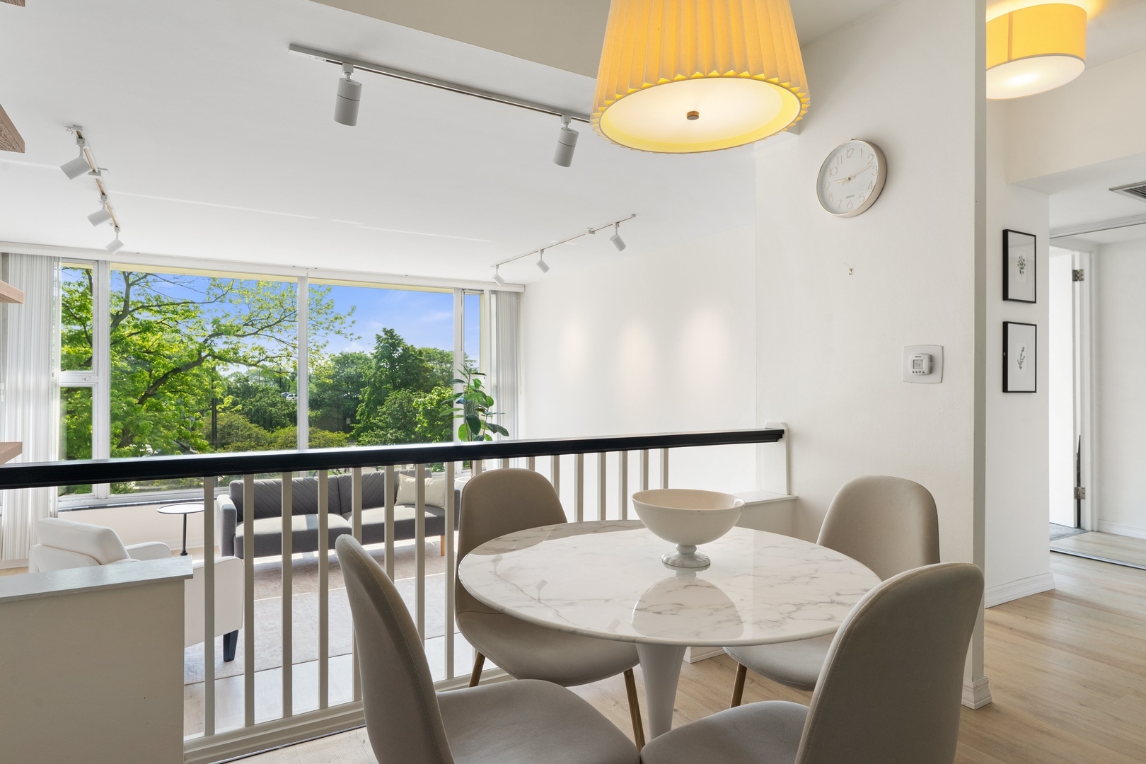 Property Photo: 3200 N Lake Shore Drive 302 IL 60657