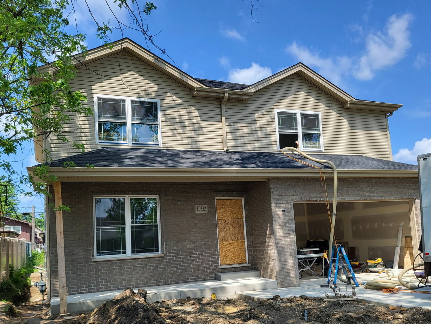 10832 Massasoit Avenue  Chicago Ridge IL 60415 photo