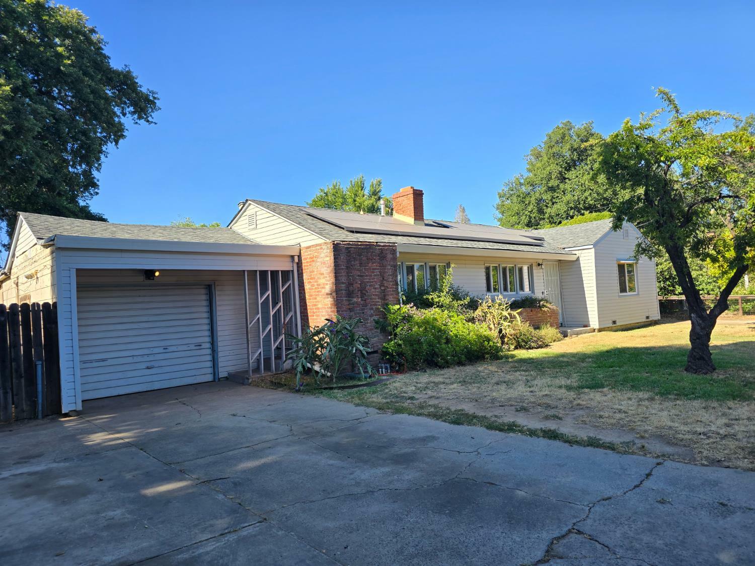 Property Photo: 1507 Linda Vista Lane CA 95822