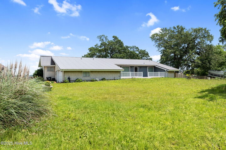 110 Gull Drive  Sneads Ferry NC 28460 photo