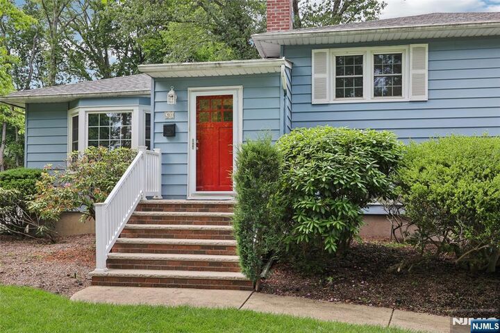Property Photo: 21 Valley Forge Way NJ 07423