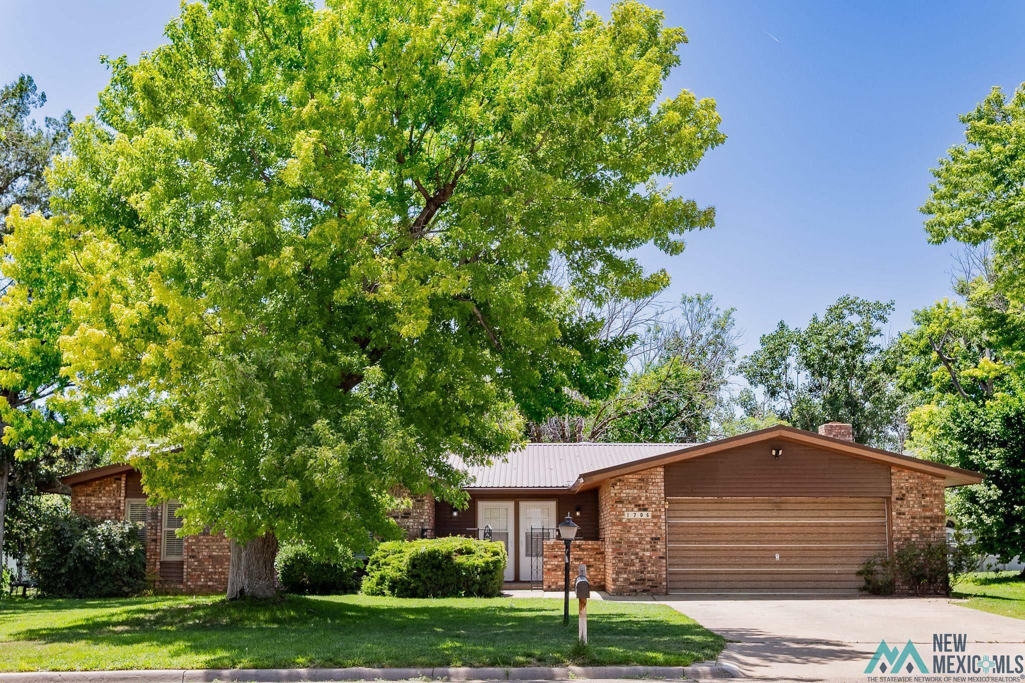 Property Photo:  1706 Fairway Terrace  NM 88101 