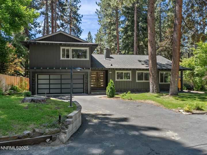 Property Photo: 189 Ray Way NV 89448