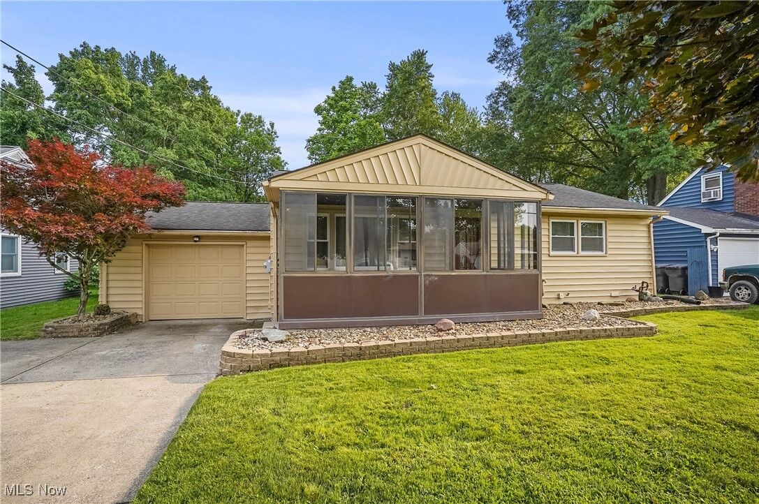 Property Photo:  3451 Susan Circle  OH 44511 