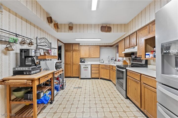 Property Photo: 125 Callahan Road OH 44406