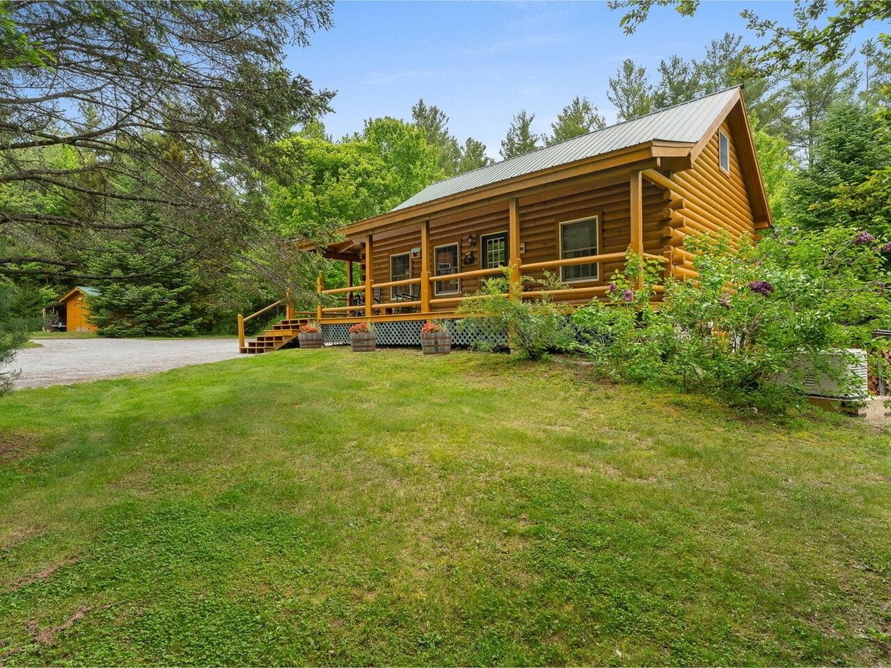 Property Photo: 1212 Seyon Pond Road VT 05046