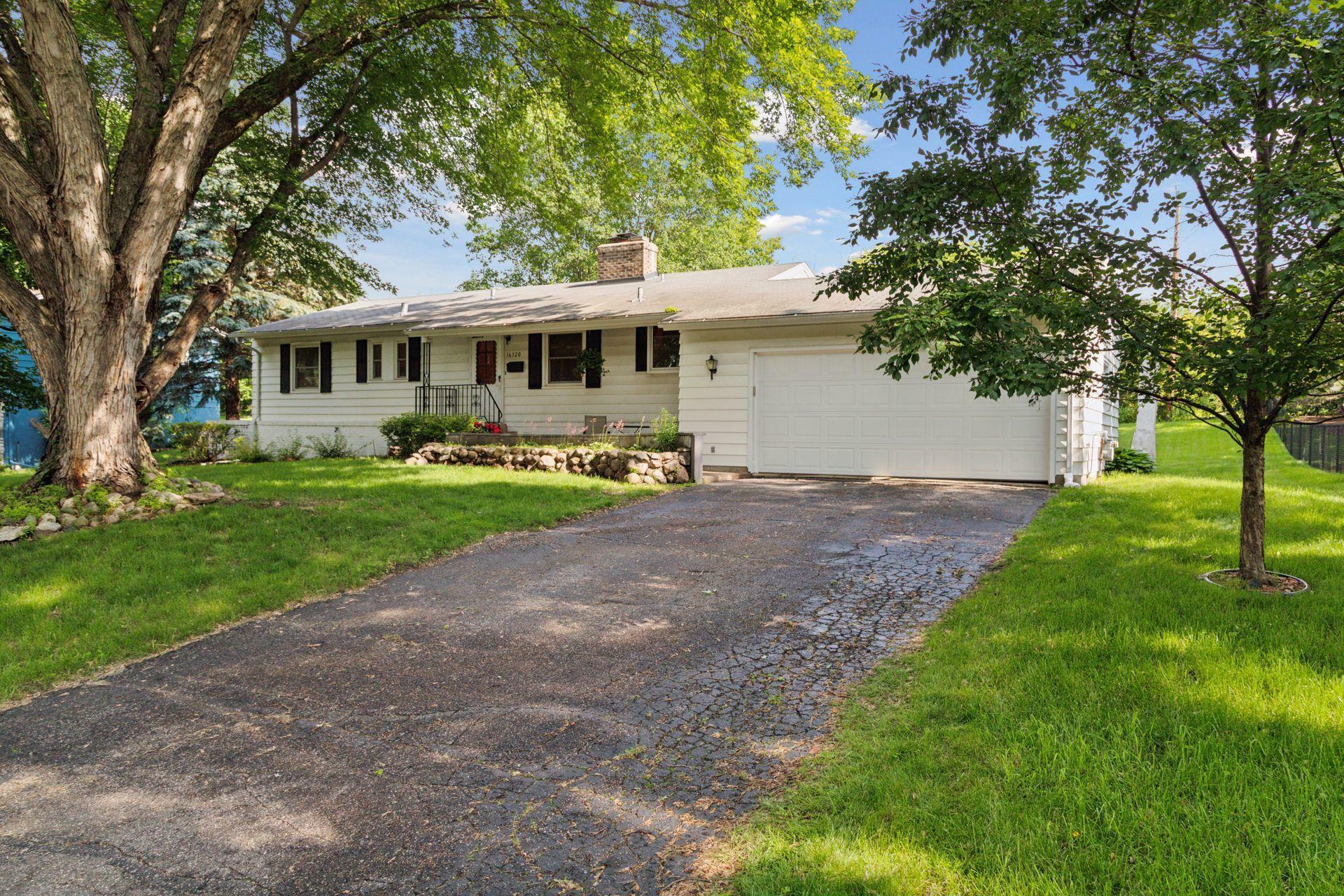 Property Photo: 16320 Devon Drive MN 55345