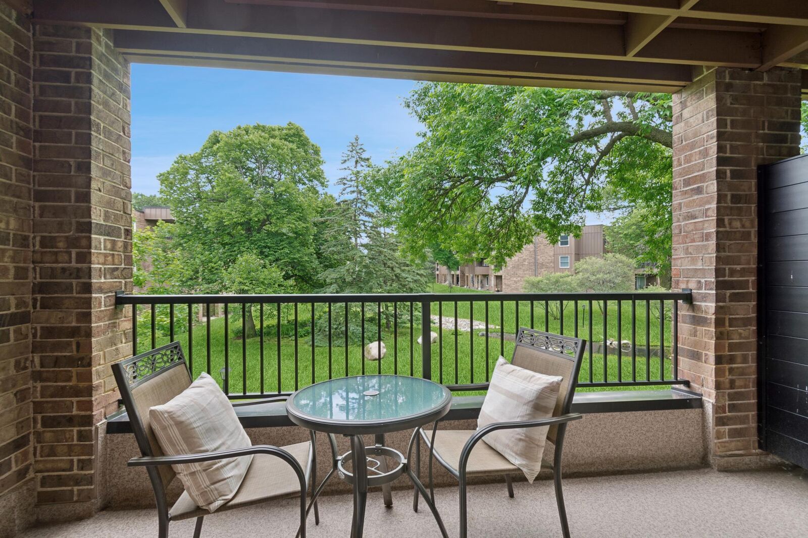 Property Photo:  2240 Midland Grove Road 201  MN 55113 