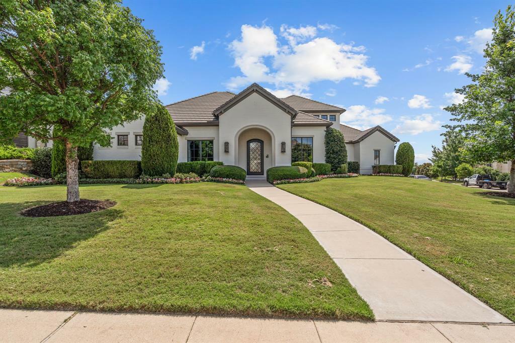 Property Photo: 4673 Saint Benet Court TX 76126