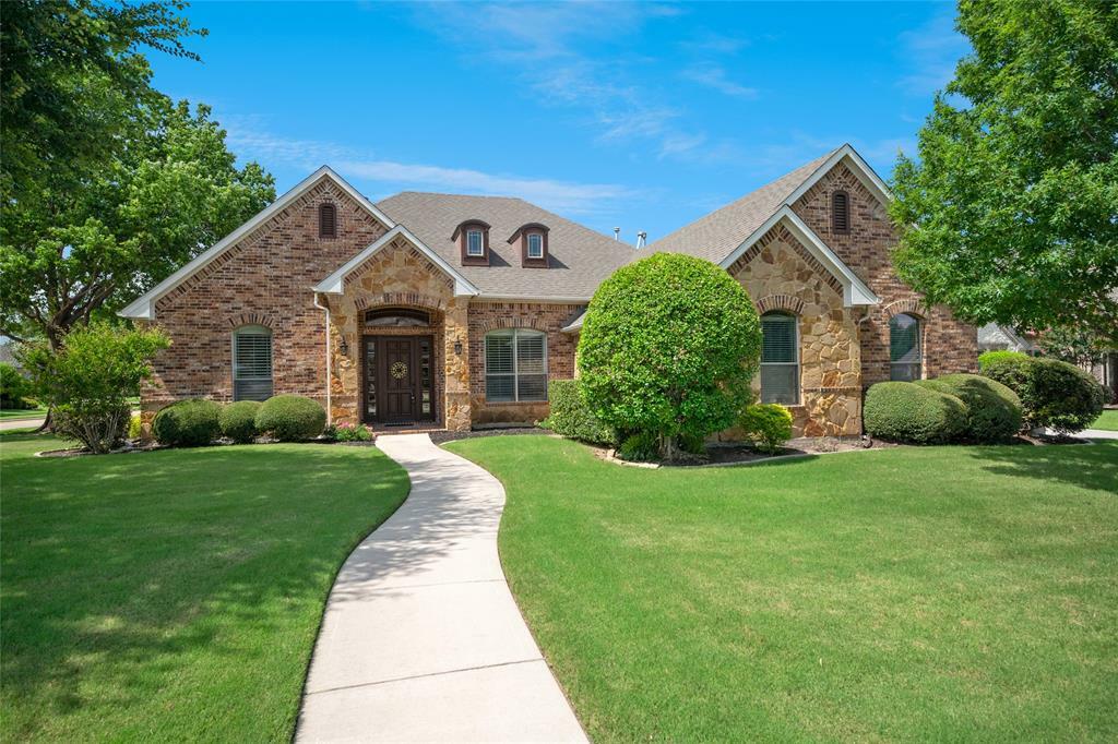 Property Photo: 1501 Cherry Glow Court TX 76248