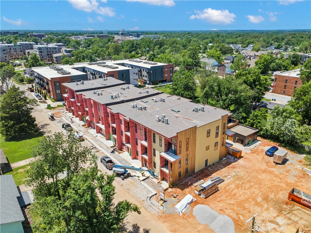Property Photo: 905 SE 4th Street 116 AR 72712