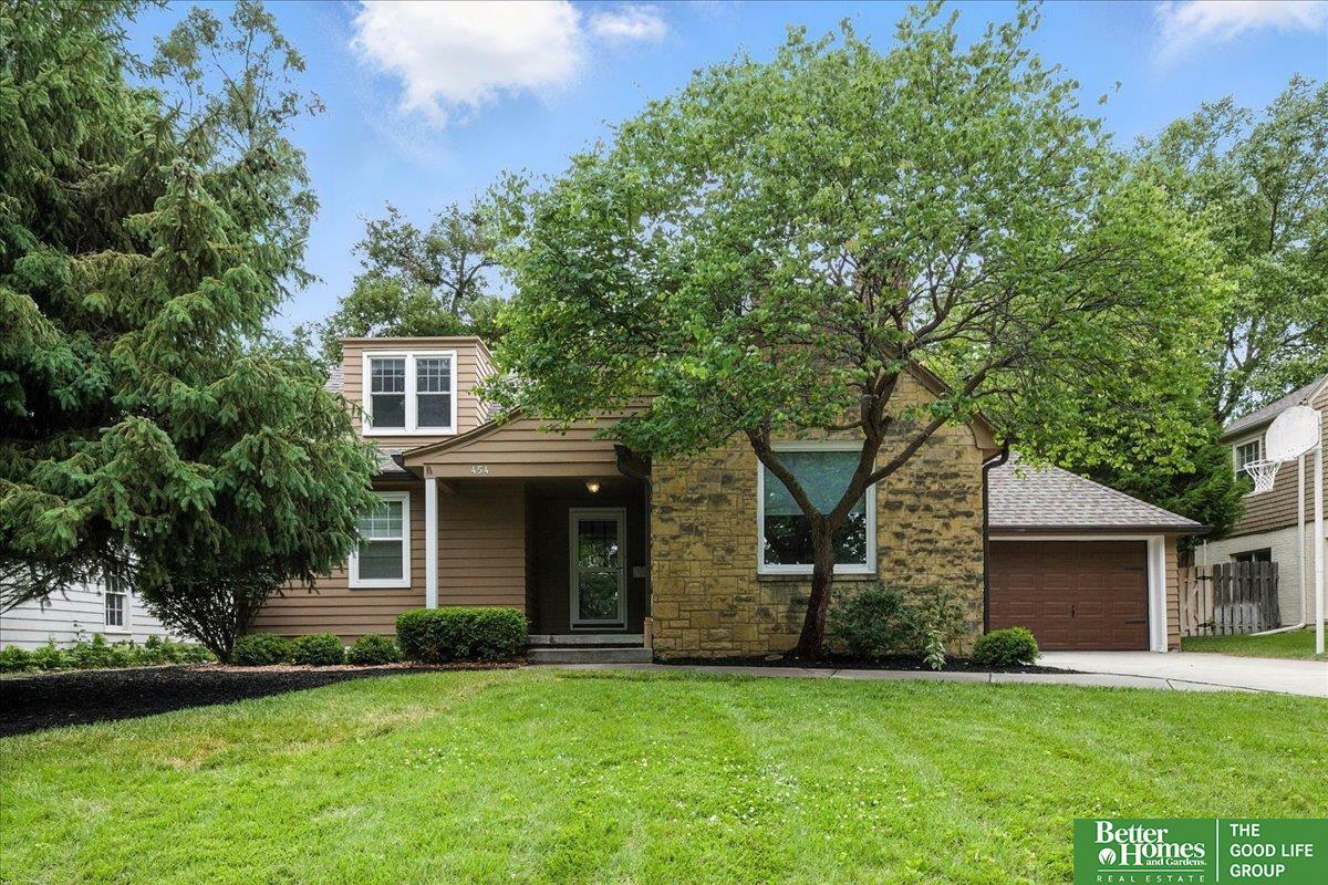 Property Photo: 454 N 61 Street NE 68132