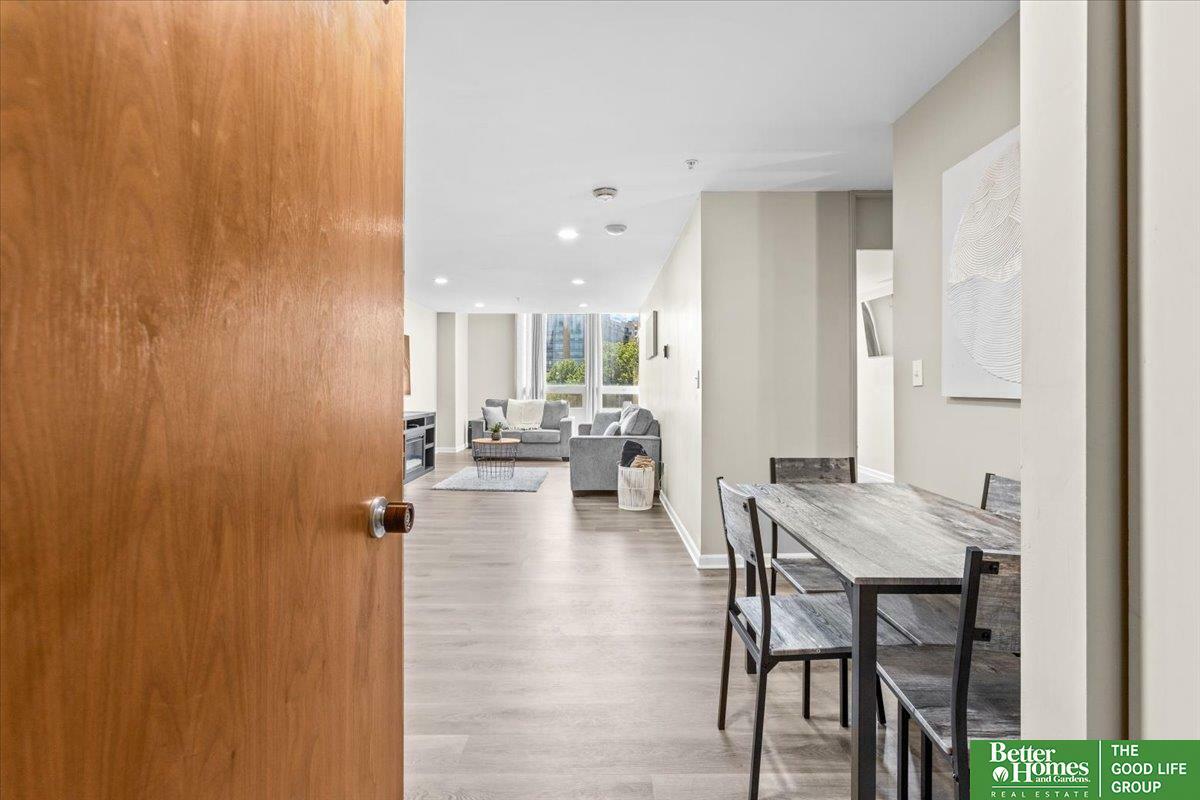 Property Photo: 3000 Farnam Street S2d NE 68131