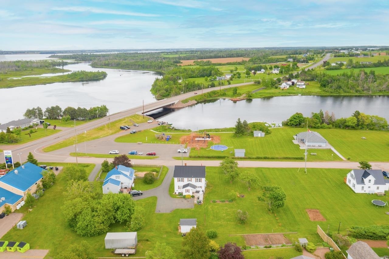 Property Photo: 14 Riverside Drive PE C0A 1S0