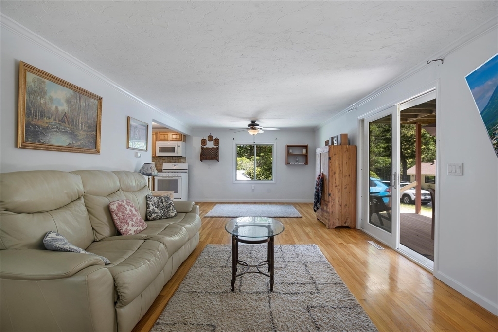 Property Photo:  42 Beechwood Dr  MA 02649 