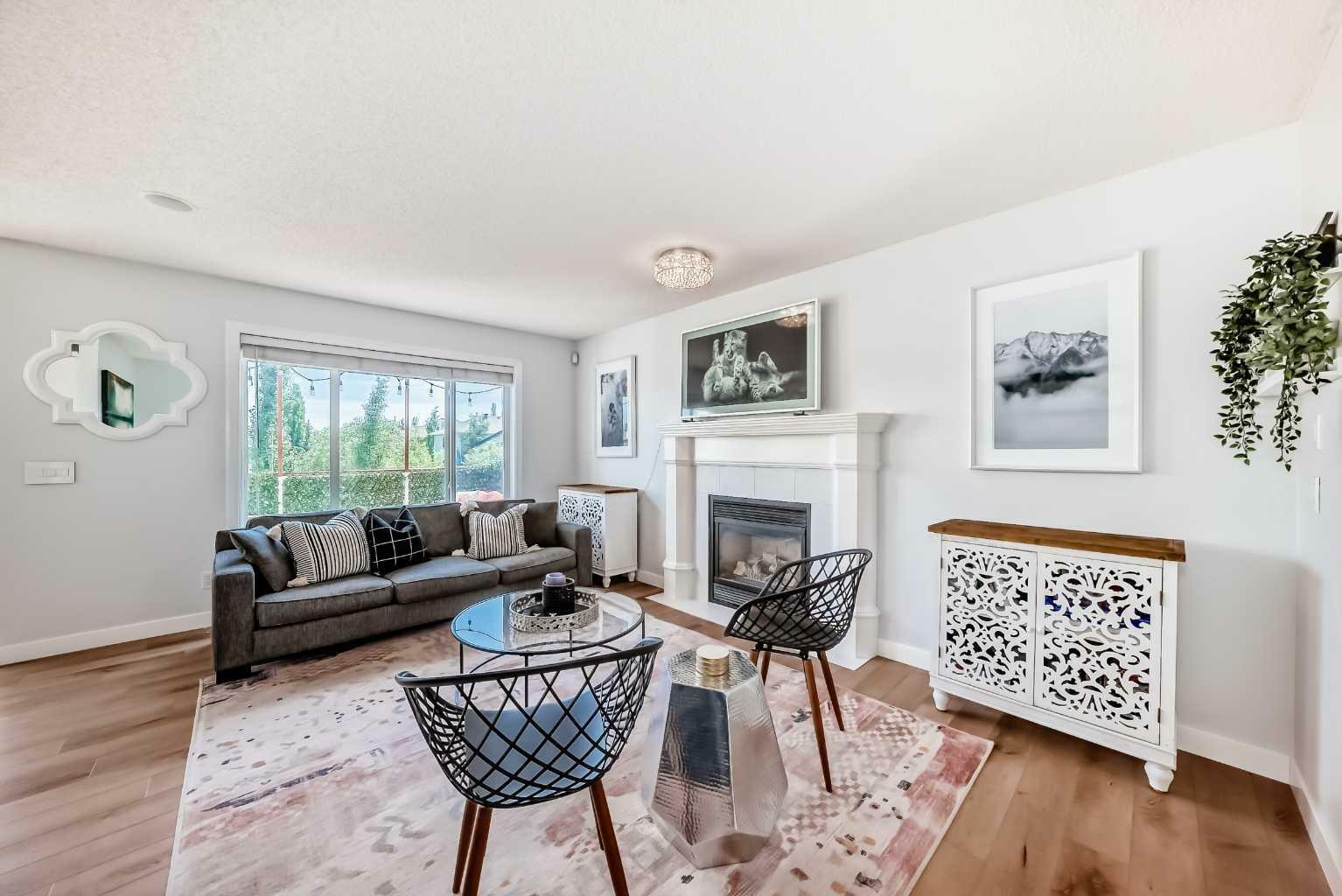 Property Photo: 292 Citadel Way NW AB T3G 5E1