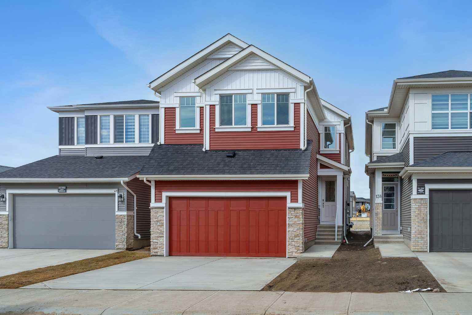 Property Photo:  142 Corner Glen Way NE  AB T3N 2L5 