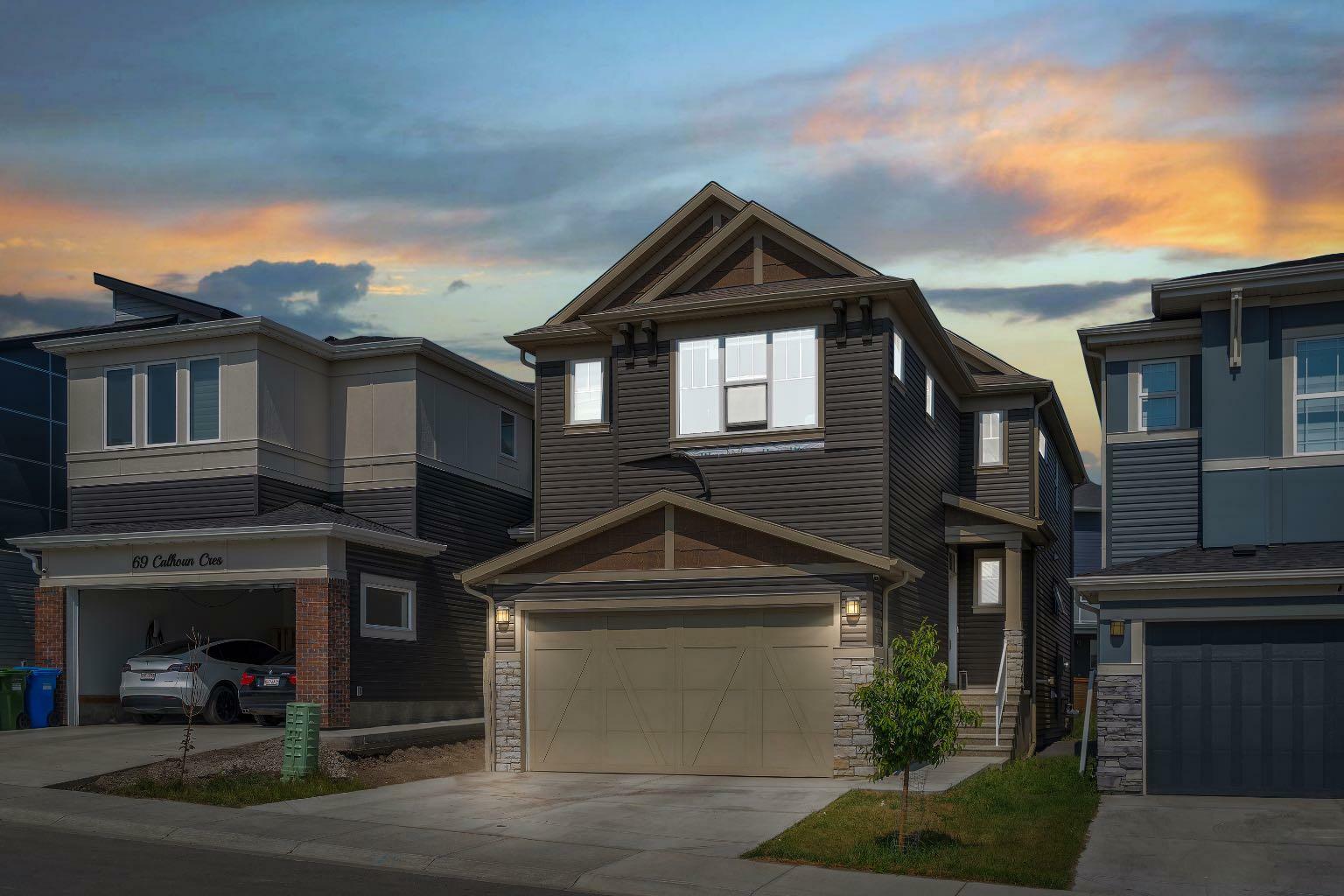 73 Calhoun Crescent NE  Calgary AB T3P 1X9 photo