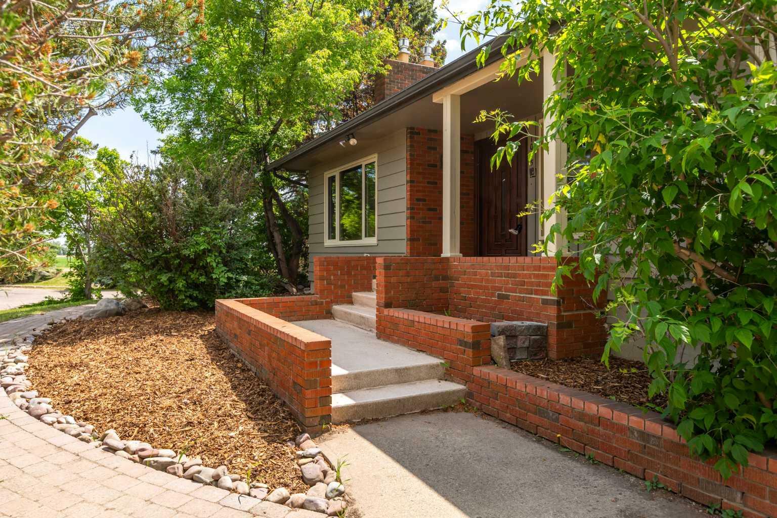 Property Photo: 1025 5 Street SW AB T1V 1A8