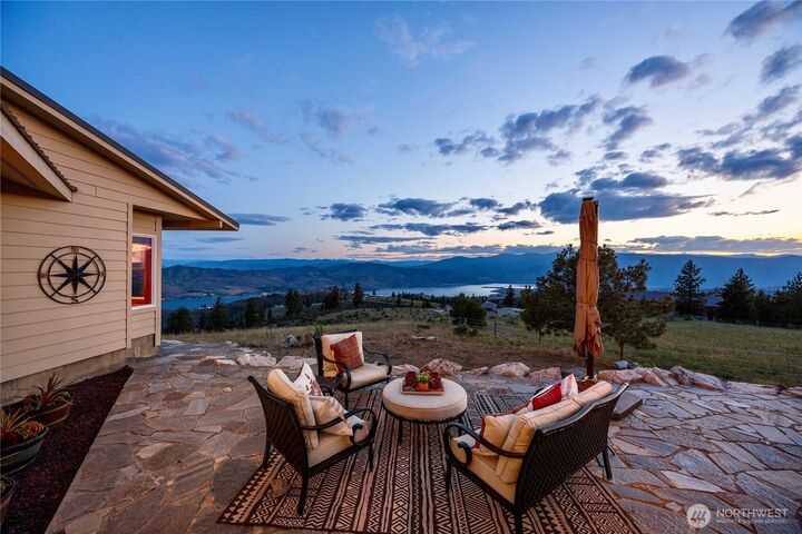 95  Horizon Lane  Chelan WA 98816 photo