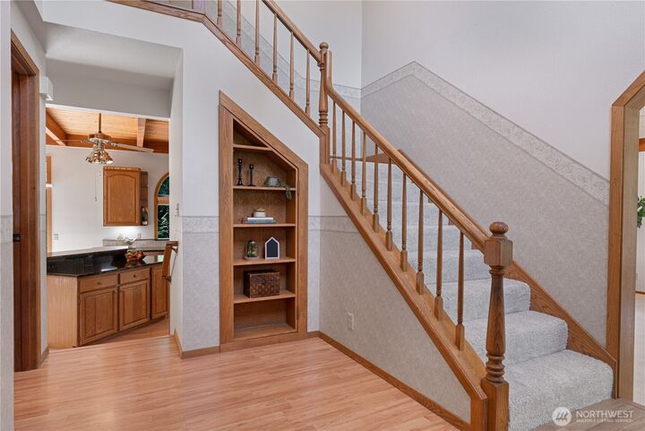 Property Photo: 976 NE Milton Court WA 98311
