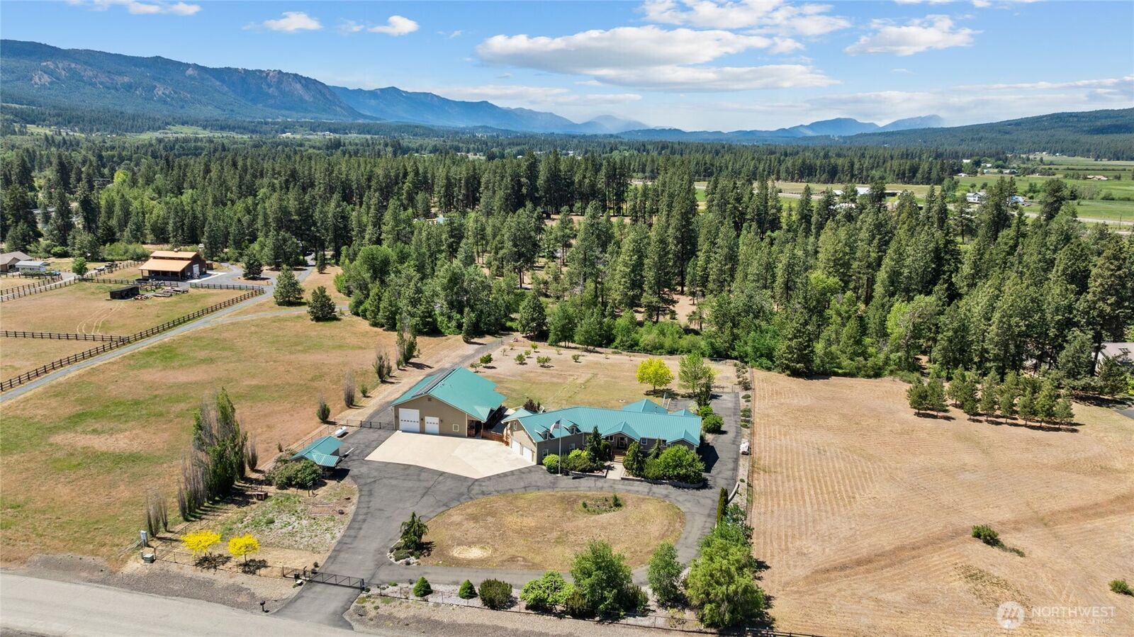 2483 Mohar Rd House for sale in Cle Elum: 301 Quail Valley Road, Cle Elum, WA 98922