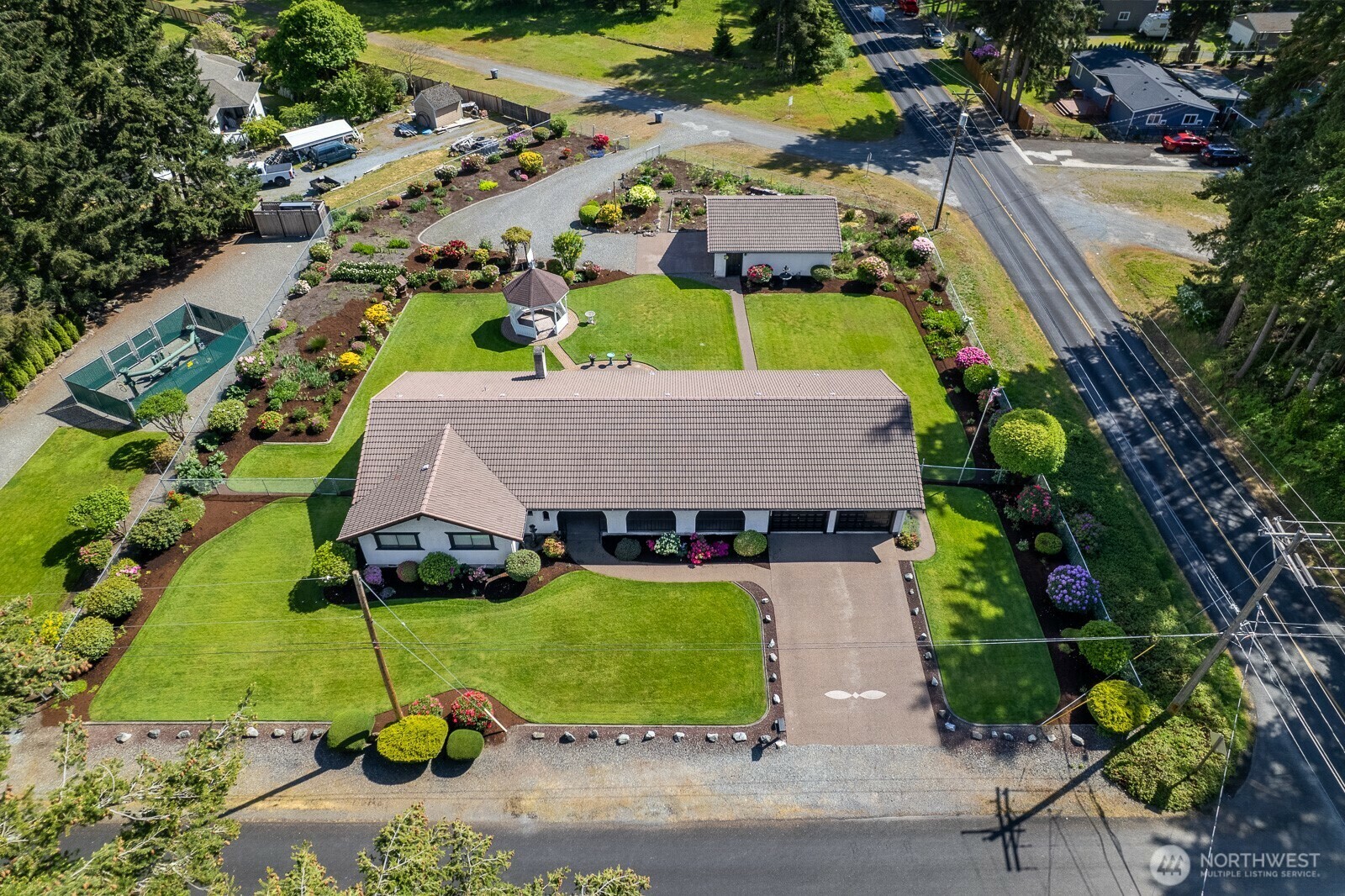 9802  124th Street E  Puyallup WA 98373 photo