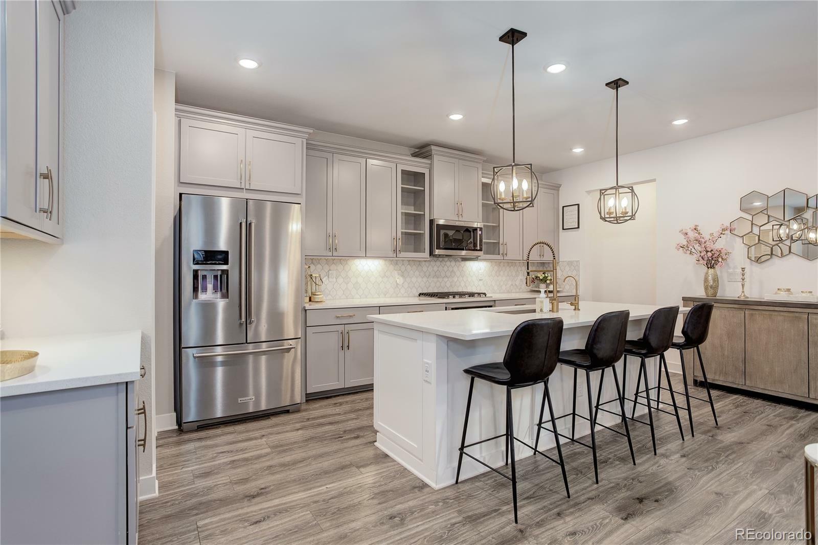 Property Photo: 431 Courtfield Way CO 80108