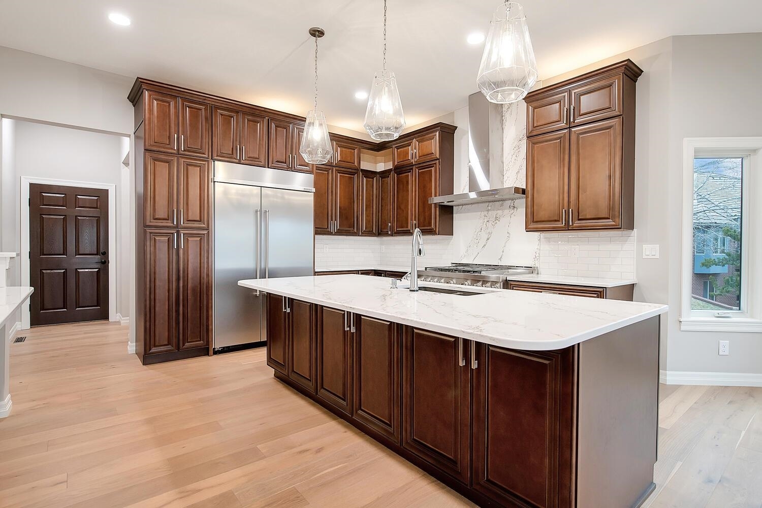 Property Photo:  2634 N North Shore Cir  KS 67205 
