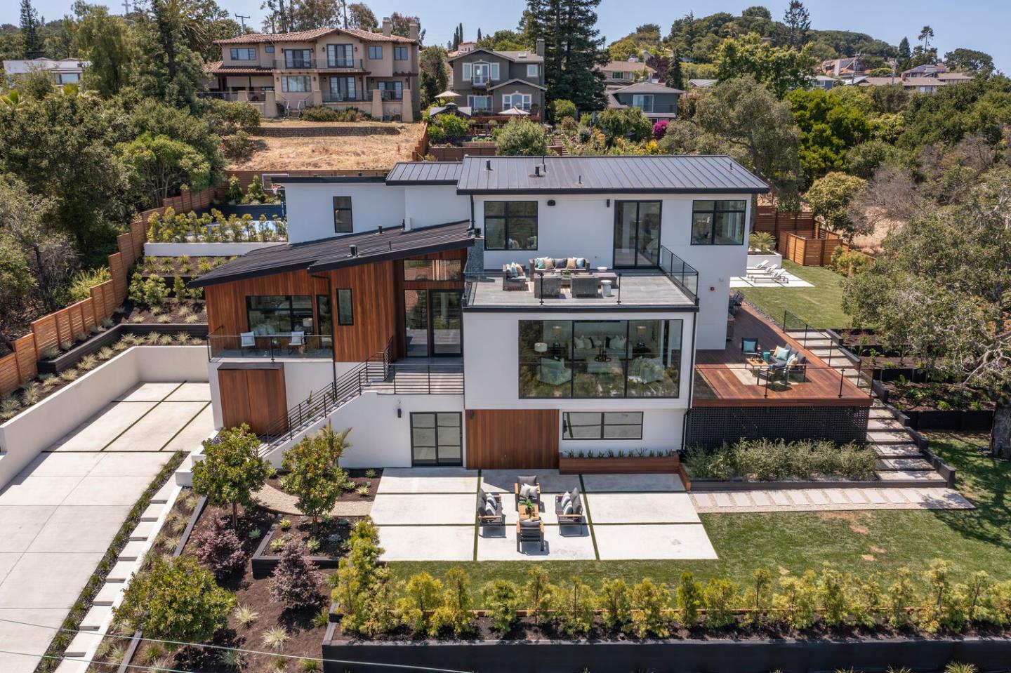 Property Photo: 3964 Jefferson Avenue CA 94062