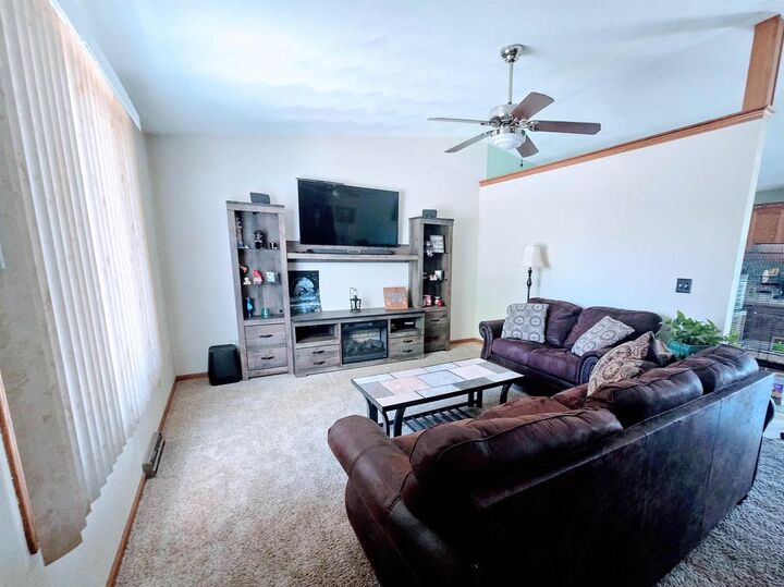 Property Photo: 2919 Quebec Lane WI 53545