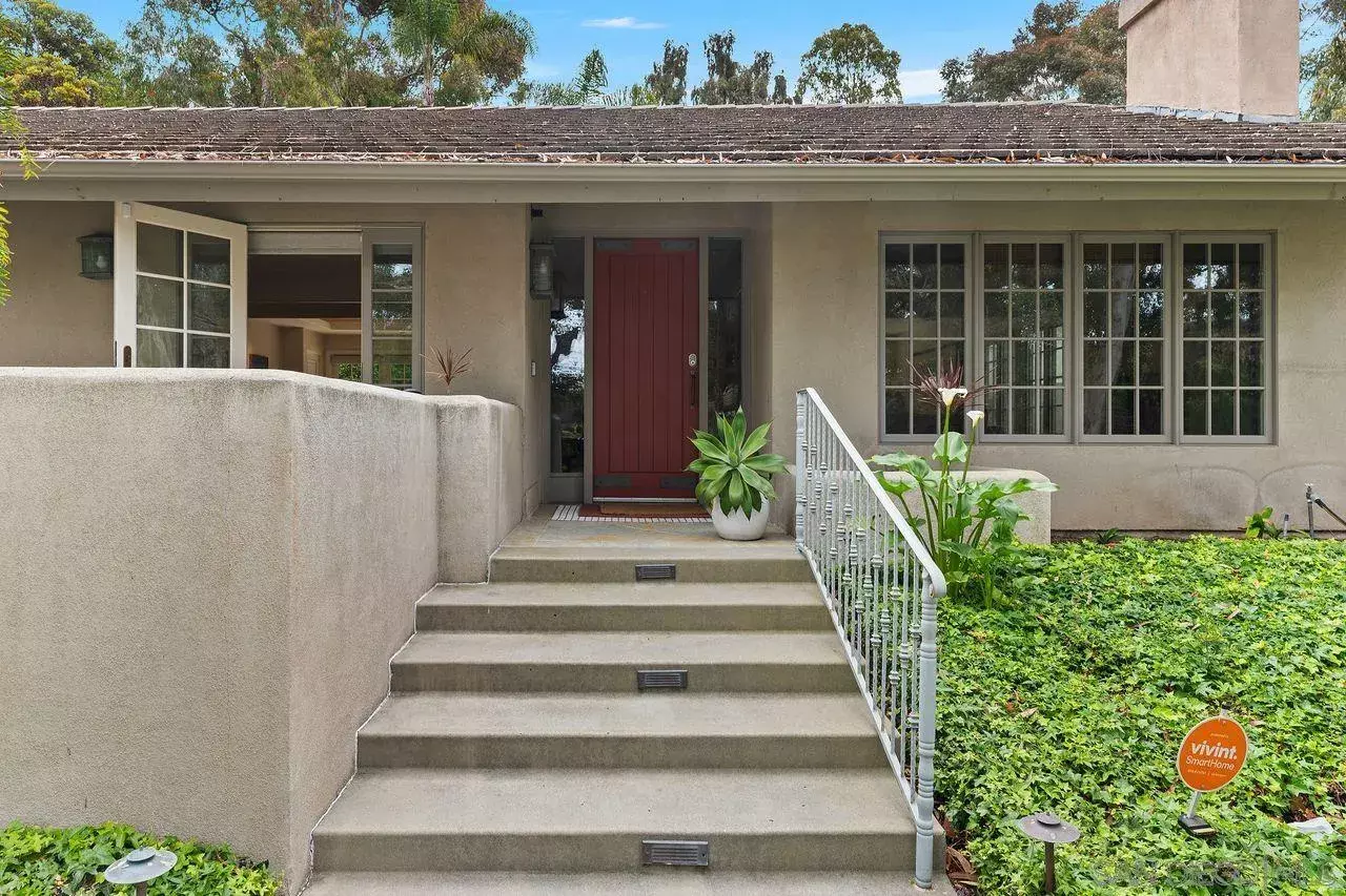 Property Photo: 2676 Caminito Prado CA 92037