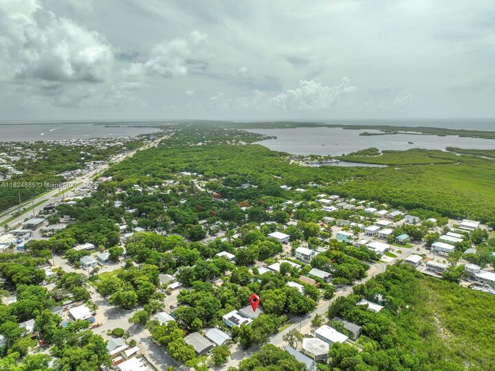 Property Photo: 349 Mahogany Dr FL 33037